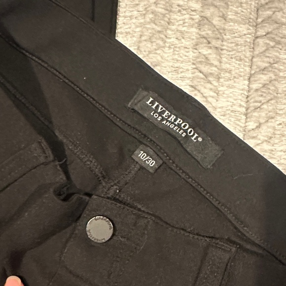 Liverpool Black Ankle Pants - Picture 3 of 9